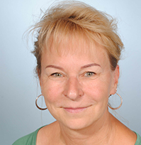 DEU, Deutschland, Brandenburg, Eisenhuettenstadt, 03.06.2016: Kerstin Jank, Fachberaterin Pflegekasse / Hilfsmittel - Foto für die Brandenburgische Betriebskrankenkasse (http://www.brandenburgische-bkk.de).

[Foto: Dietmar Gust; Mobilfon: +49 (0)172 3016574; web: http://www.gustfoto.de, e-mail: info@gustfoto.de.]